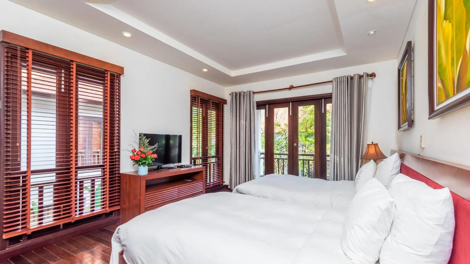 Da Nang Beach Villa Resort