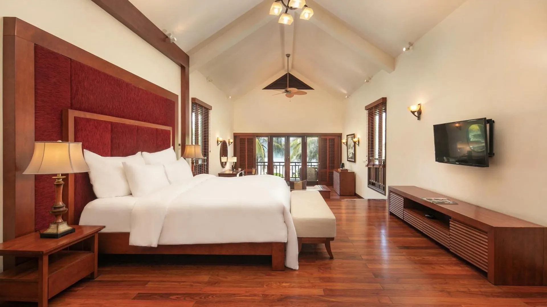 Da Nang Beach Villa Resort 0*, Da Nang