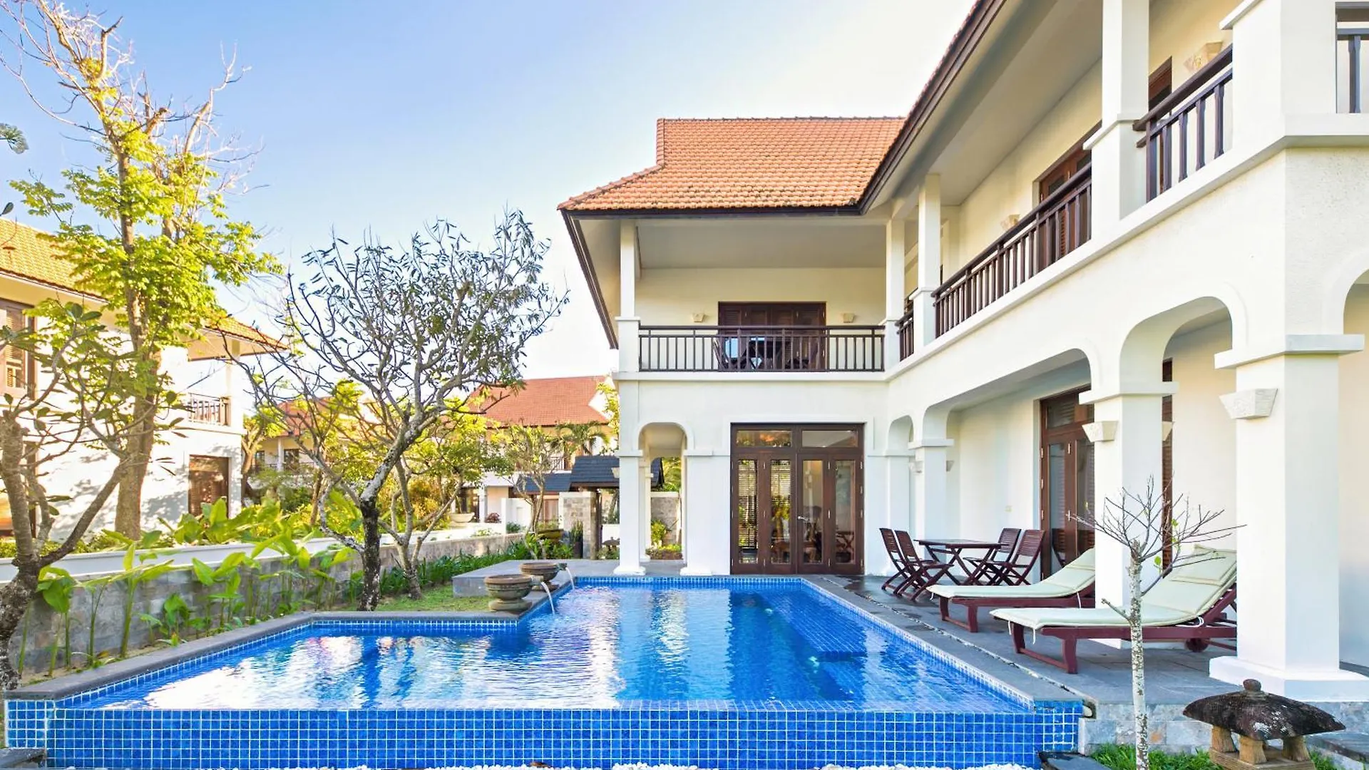 Da Nang Beach Villa Resort  Da Nang