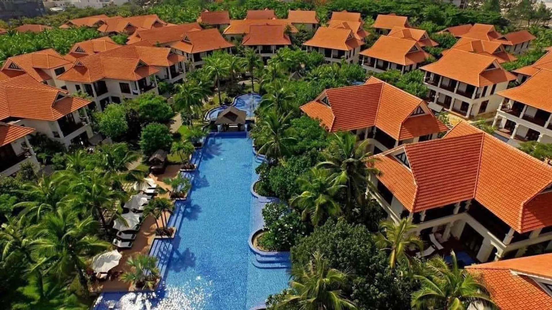 Da Nang Beach Villa Resort Vietnam