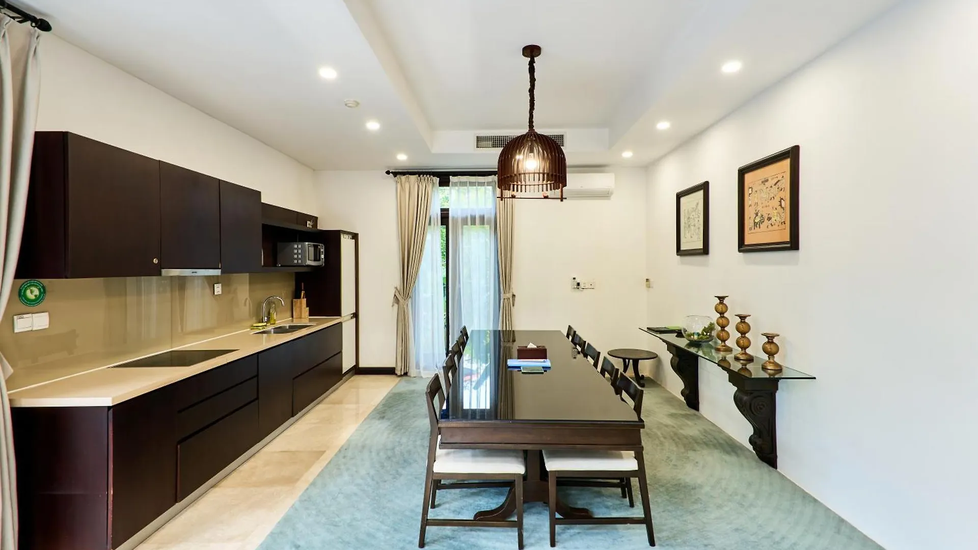 Da Nang Beach Villa Resort
